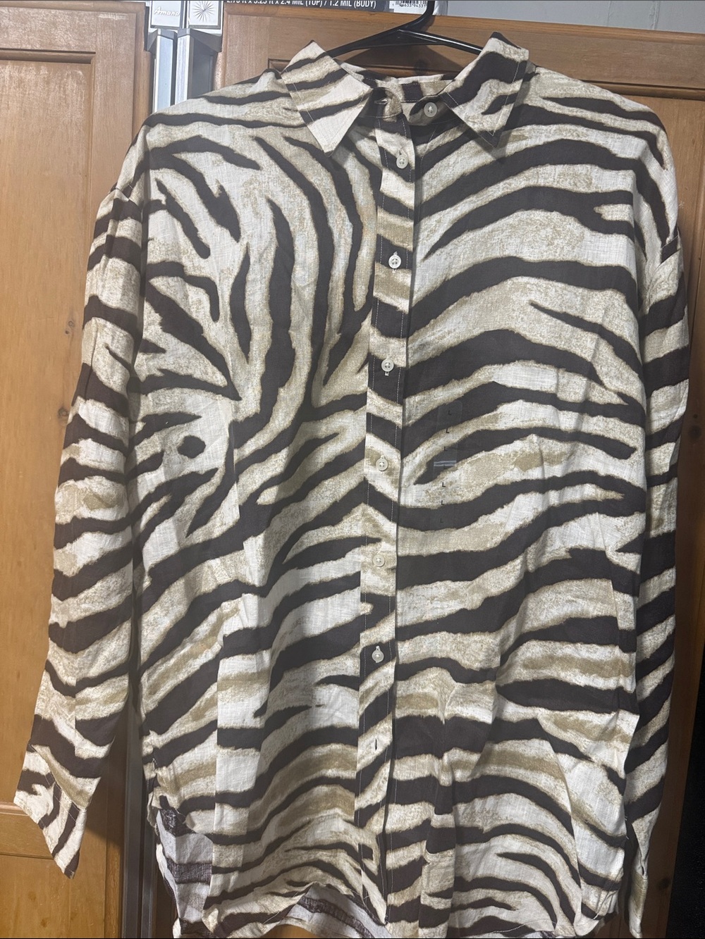 Ralph Lauren Men's Zebra-Print Button-Down Shirt - Black & Cream - Picture 1 of 3
